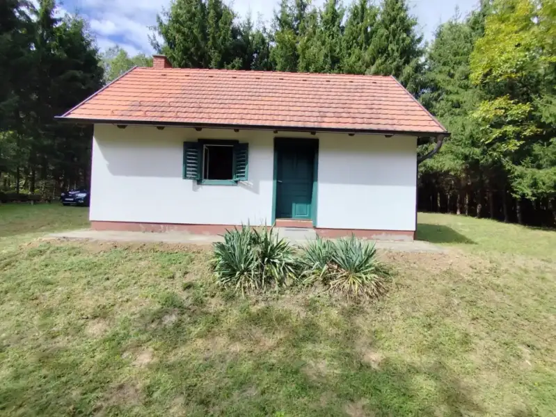 Eladó Nyaraló / gazdasági épület – Apátistvánfalva, Fő utca