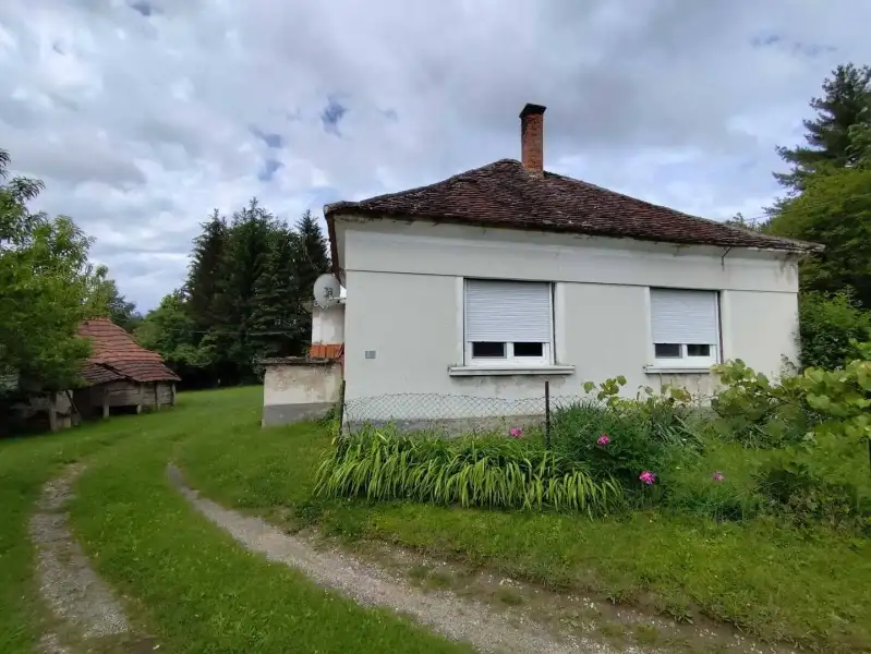 Eladó Családi ház – Szaknyér, Petőfi utca