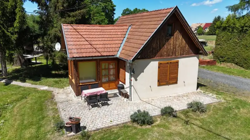 Eladó Családi ház – Bajánsenye