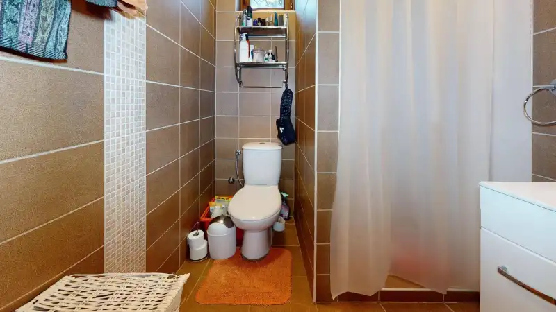 Eladó Családi ház – Viszák
