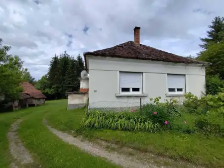 Eladó Családi ház – Szaknyér, Petőfi utca